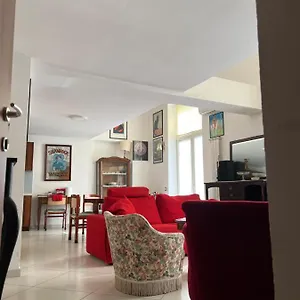 Apartament The Artist's, Neapol